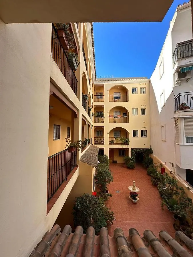 Tiyoweh Apartment Nerja 0*,