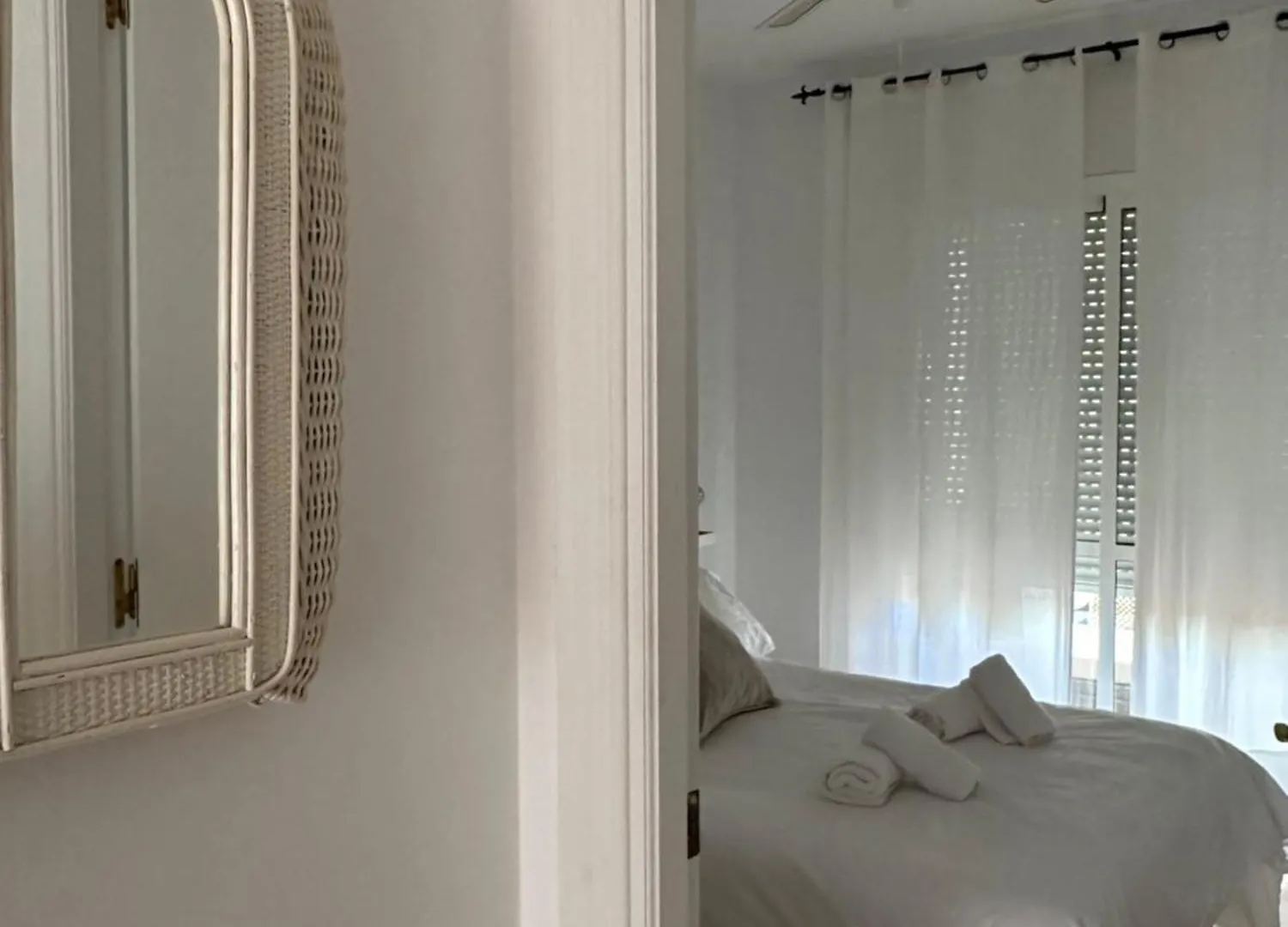 Tiyoweh Apartment Nerja